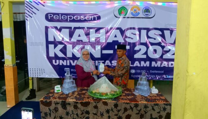 Penutupan KKN-T UIM Posko 13 Desa Polagan Berlangsung Khidmat dan Penuh Kebersamaan