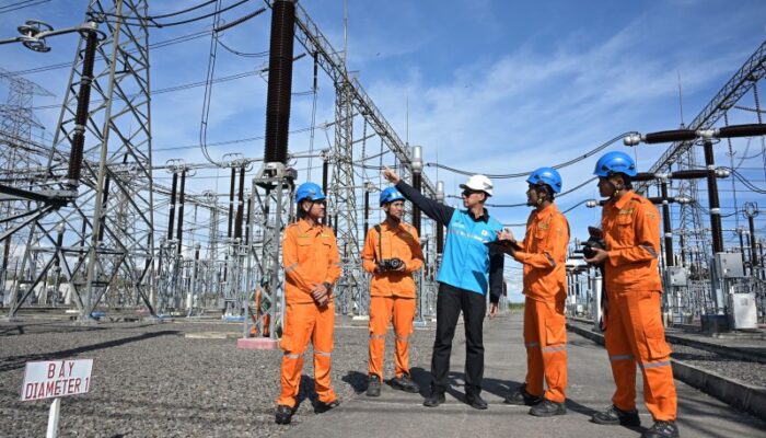 PLN Siapkan Rp 3,6 Triliun untuk Terangi Ribuan Desa