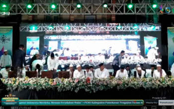 KH. Zulfa Mustofa Hadiri Puncak HSN 2025 PCNU Pamekasan di Miftahul Qulub Polagan