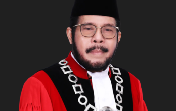 profil anwar usman