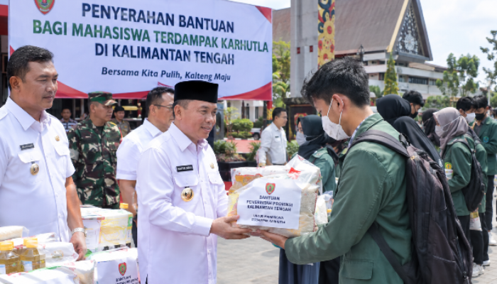 3.000 Mahasiswa Terdampak Karhutla di Kalteng Terima Bantuan Pemprov